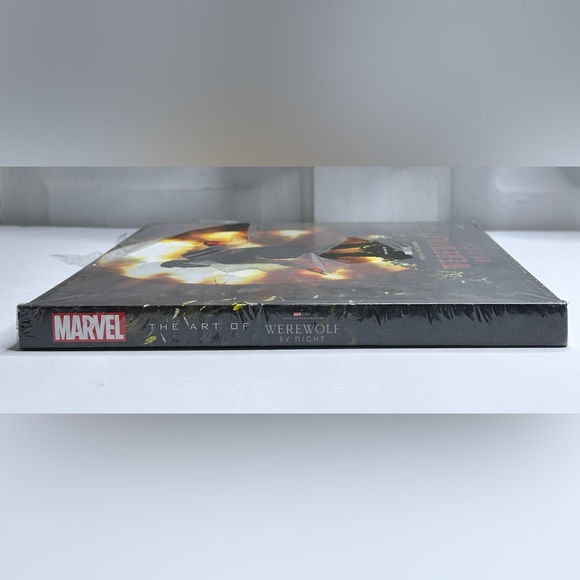 *NEW* Werewolf by Night Marvel Studios Book - Picture 4 of 5